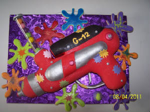 Paintballguncake.jpg