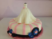 Singledresscake.jpg