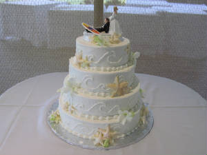 Starfishweddingcake.JPG