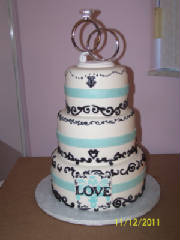 Tealandblackscrollcake.jpg