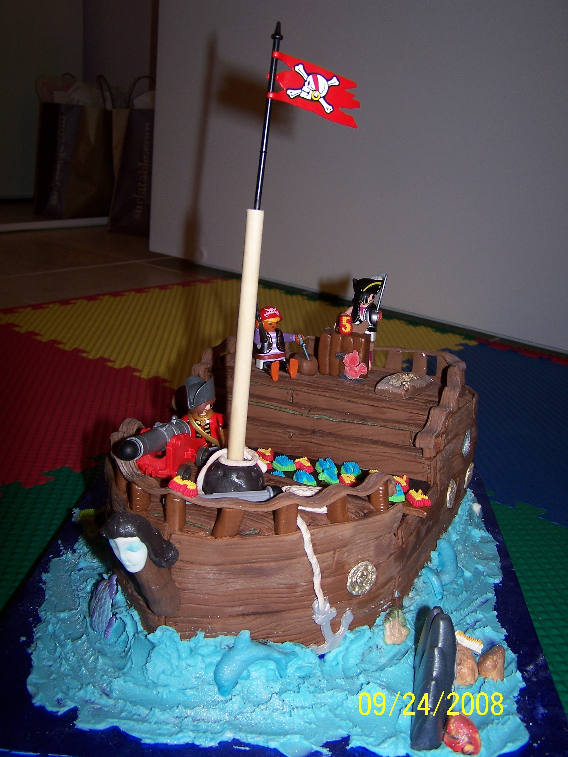 webassets/PIRATESHIP.JPG